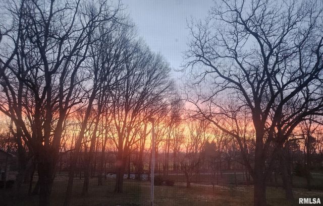 9343 PRAIRIE CREEK Road, New Berlin, IL 62670