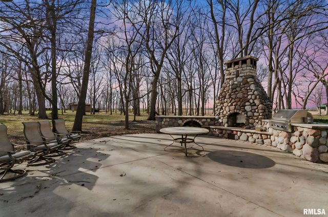 9343 PRAIRIE CREEK Road, New Berlin, IL 62670