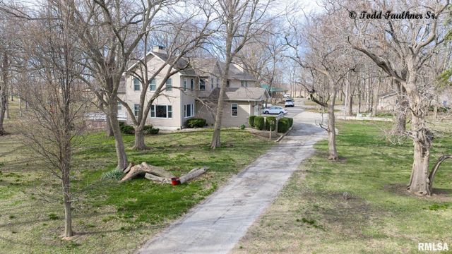 9343 PRAIRIE CREEK Road, New Berlin, IL 62670