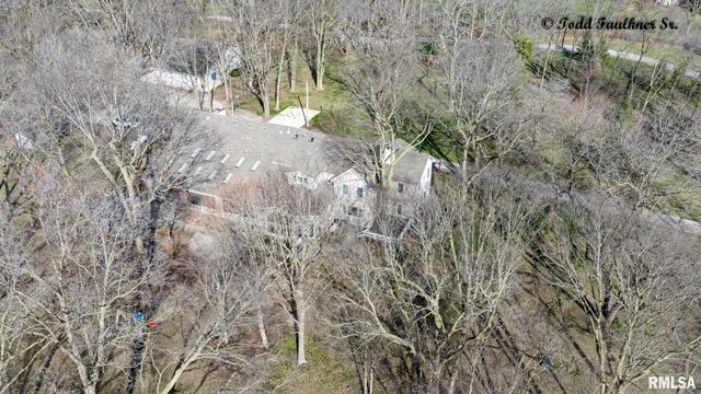 9343 PRAIRIE CREEK Road, New Berlin, IL 62670