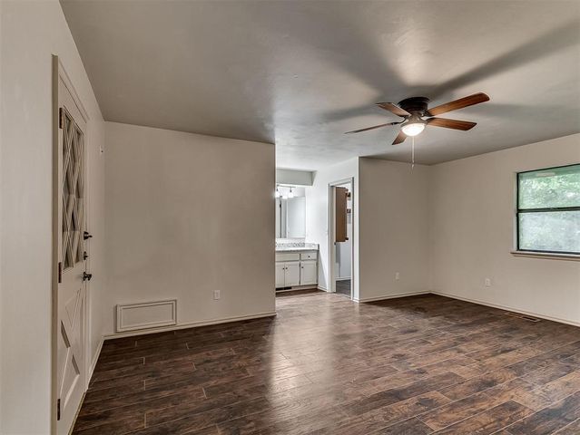 8416 Huckleberry Road, Edmond, OK 73034
