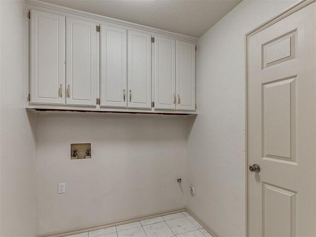 8416 Huckleberry Road, Edmond, OK 73034
