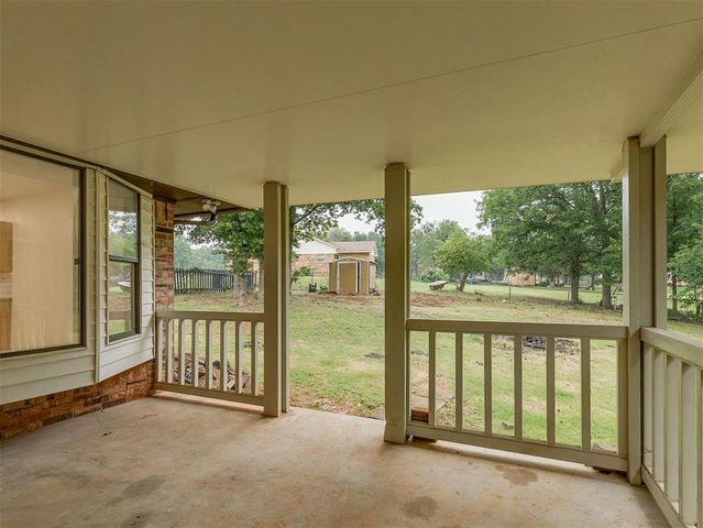 8416 Huckleberry Road, Edmond, OK 73034