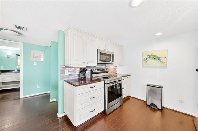 6871 State Highway 361 16, Port Aransas, TX 78373