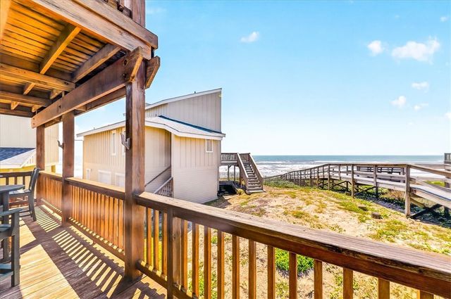 6871 State Highway 361 16, Port Aransas, TX 78373