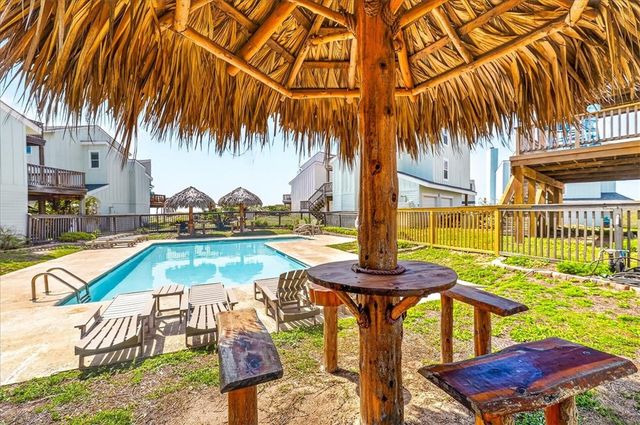 6871 State Highway 361 16, Port Aransas, TX 78373