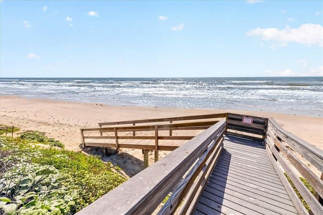 6871 State Highway 361 16, Port Aransas, TX 78373