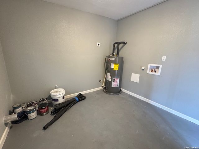 2703 Menchaca B, San Antonio, TX 78228