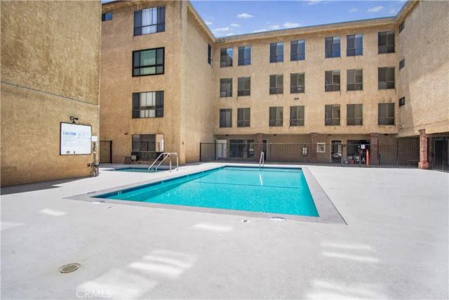 1735 N Fuller 224, Los Angeles, CA 90046