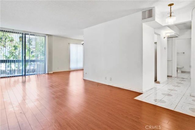 1735 N Fuller 224, Los Angeles, CA 90046