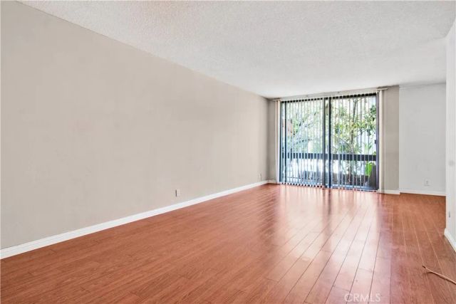 1735 N Fuller 224, Los Angeles, CA 90046