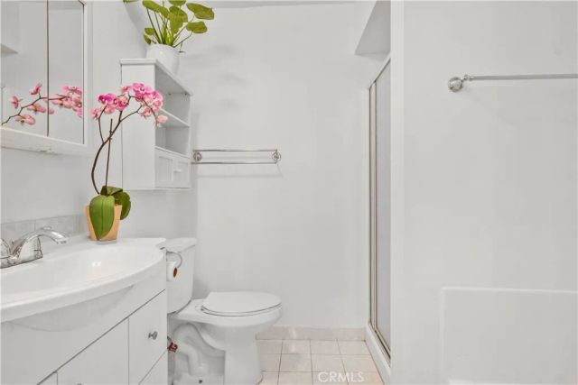 1735 N Fuller 224, Los Angeles, CA 90046