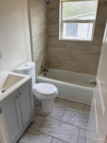 8630 Sonnyboy Ln, Pensacola, FL 32514