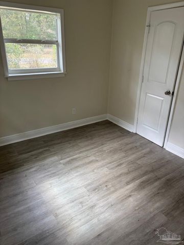 8630 Sonnyboy Ln, Pensacola, FL 32514