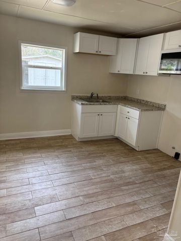 8630 Sonnyboy Ln, Pensacola, FL 32514