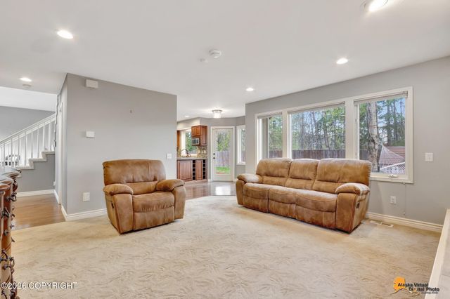 2400 Brook Hill Circle, Anchorage, AK 99516
