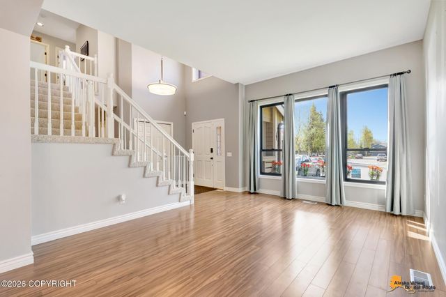2400 Brook Hill Circle, Anchorage, AK 99516