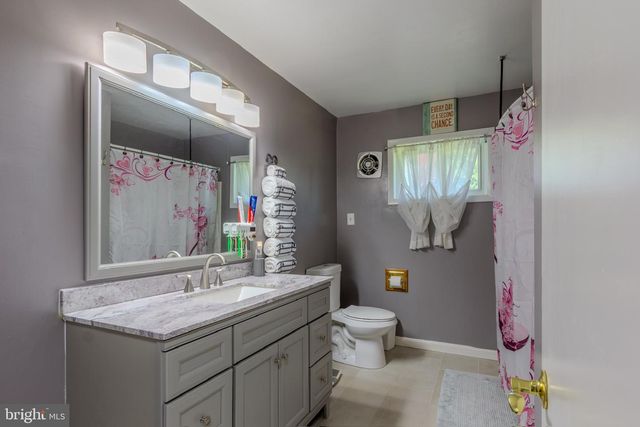 8418 MAPLEVILLE RD, Boonsboro, MD 21713