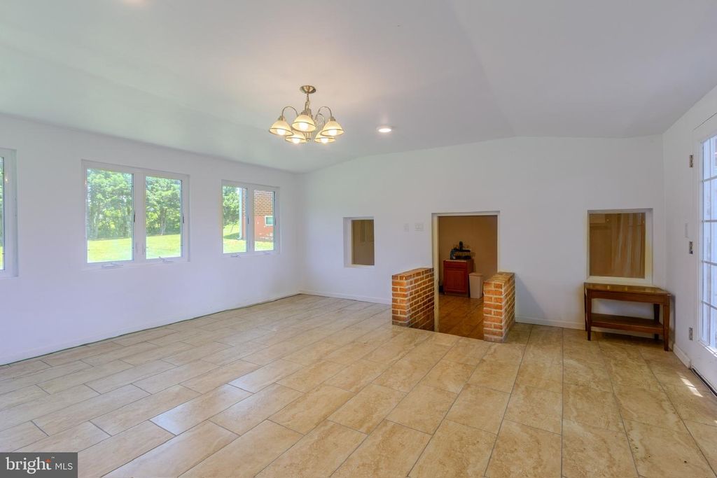 Image 38 of property listing at 8418 MAPLEVILLE RD, Boonsboro, MD 21713