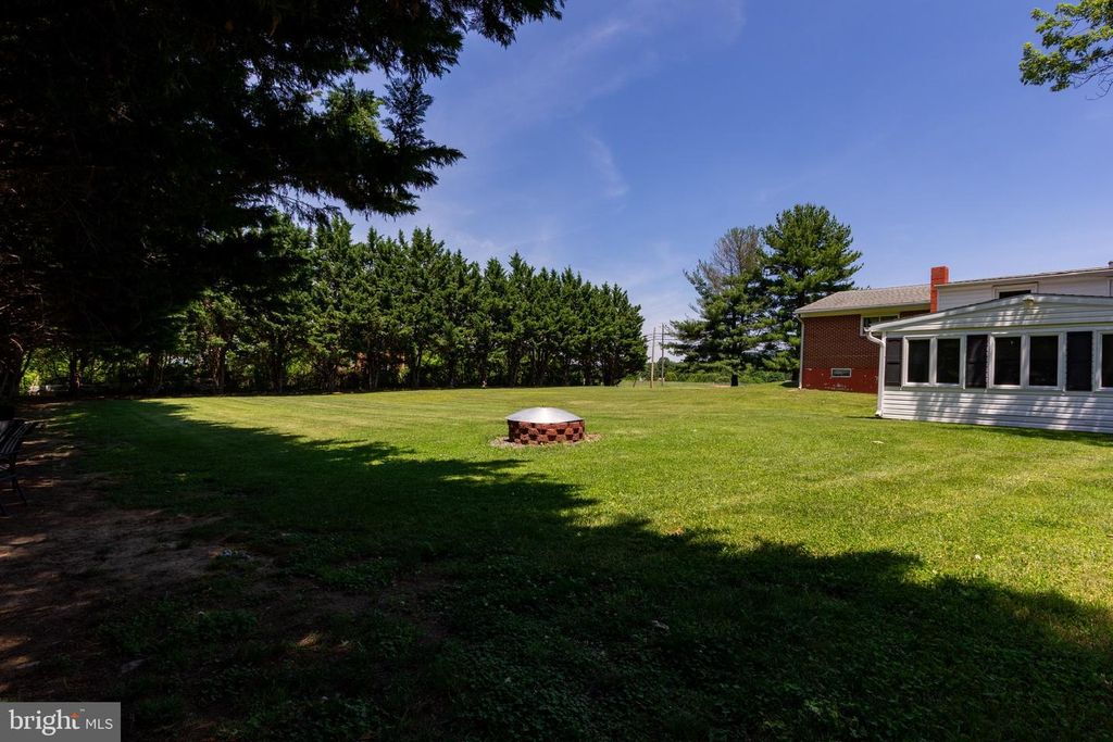 Image 49 of property listing at 8418 MAPLEVILLE RD, Boonsboro, MD 21713