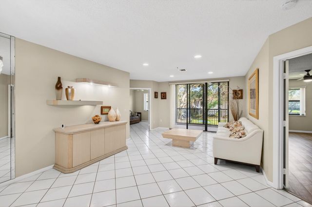 5133 Brisata Circle L, Boynton Beach, FL 33437