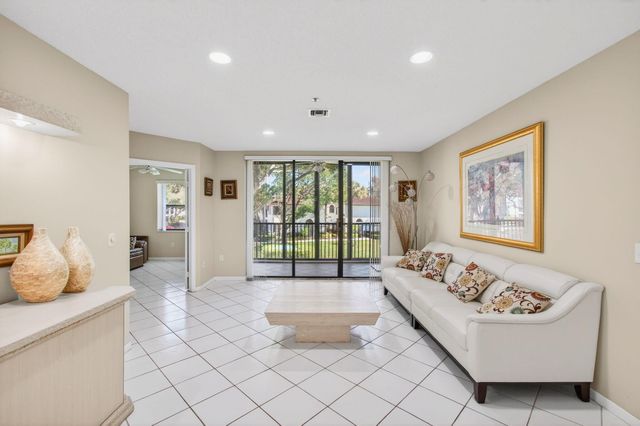 5133 Brisata Circle L, Boynton Beach, FL 33437