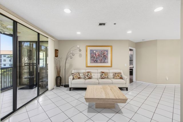 5133 Brisata Circle L, Boynton Beach, FL 33437