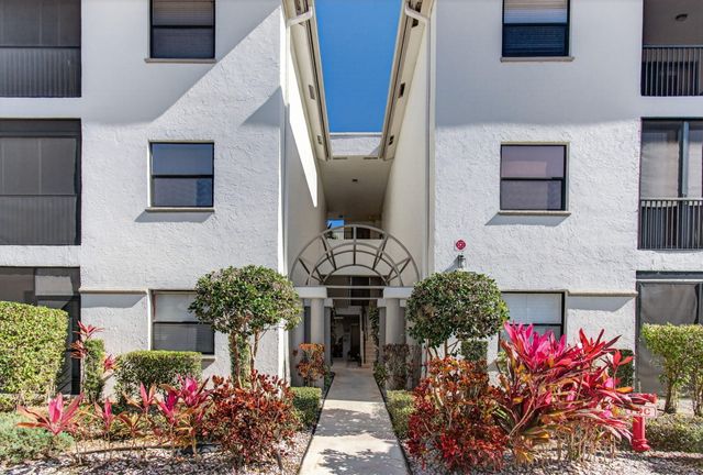 5133 Brisata Circle L, Boynton Beach, FL 33437