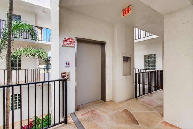 5133 Brisata Circle L, Boynton Beach, FL 33437