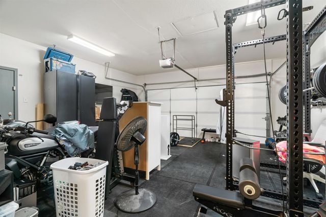 215 215 W Santa Cruz Way, Mountain House, CA 95391