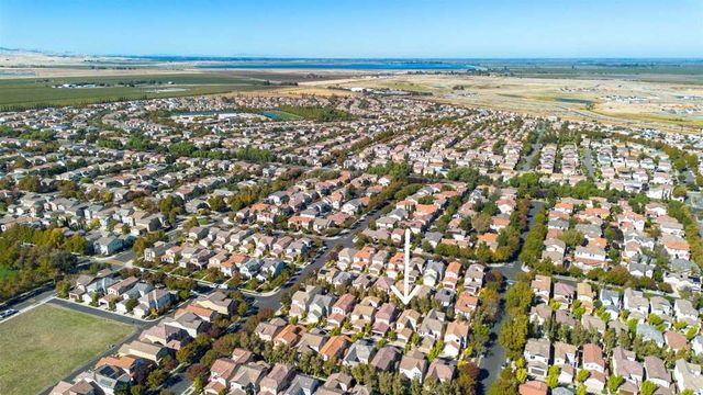 215 215 W Santa Cruz Way, Mountain House, CA 95391