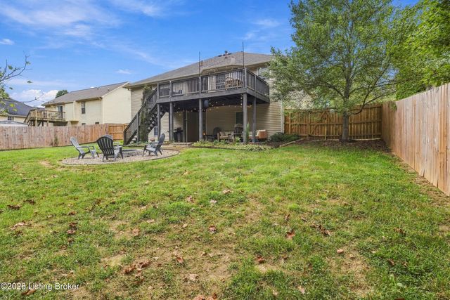 496 Simmons Ln, Mt Washington, KY 40047