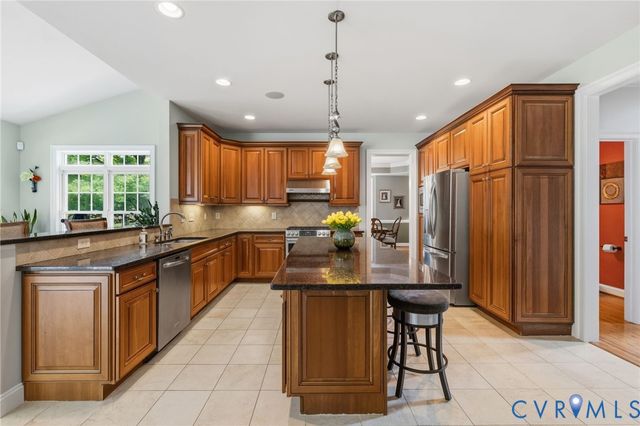 16007 Hidden Sedge Ct, Moseley, VA 23120
