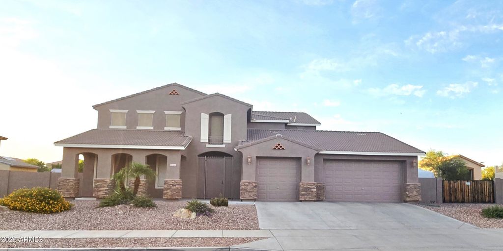 15656 W Desert Mirage Drive, Surprise, AZ 85379