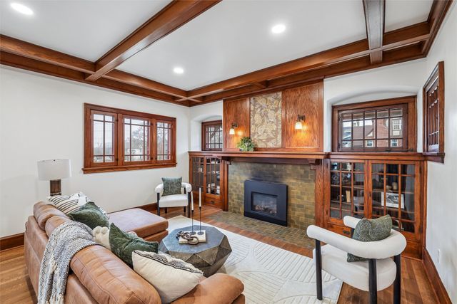 3507 11th Street, Des Moines, IA 50313