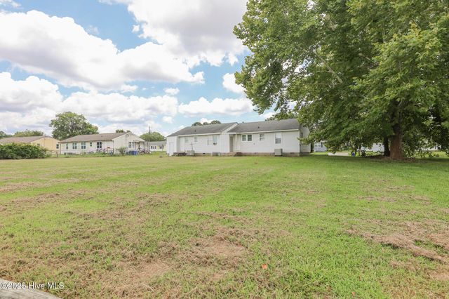 309-311 Starling Street, Jacksonville, NC 28540