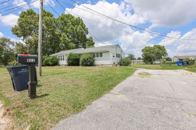 309-311 Starling Street, Jacksonville, NC 28540