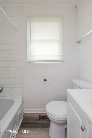 309-311 Starling Street, Jacksonville, NC 28540