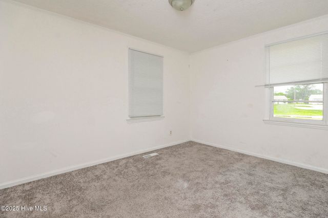 309-311 Starling Street, Jacksonville, NC 28540