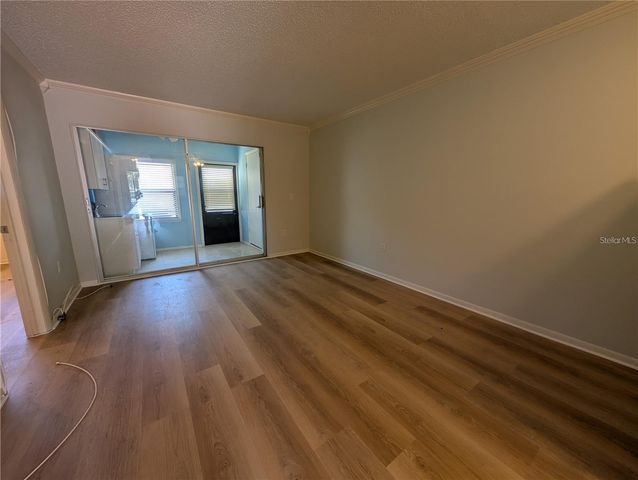 13850 OAKWOOD LANE, Seminole, FL 33776