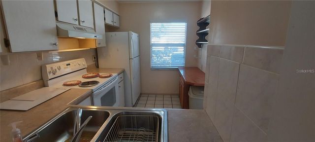 13850 OAKWOOD LANE, Seminole, FL 33776