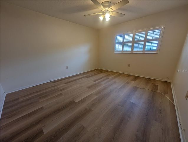 13850 OAKWOOD LANE, Seminole, FL 33776