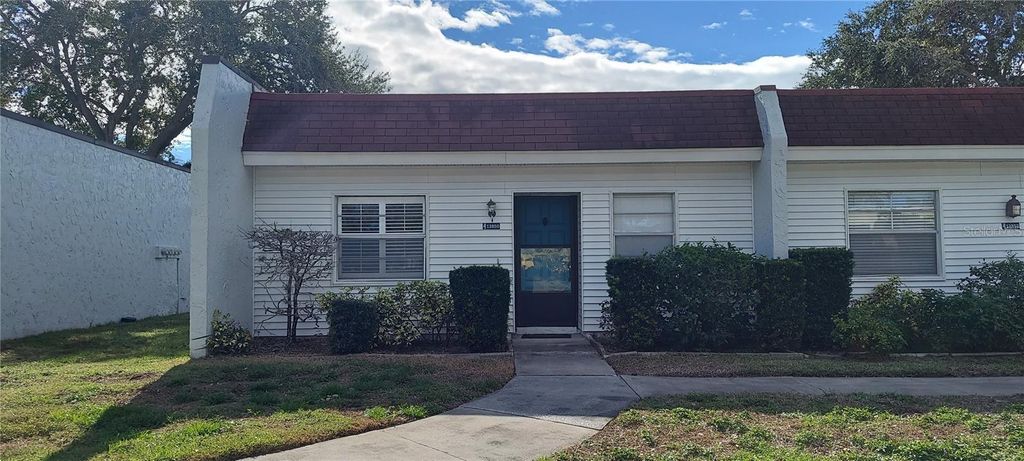 13850 OAKWOOD LANE, Seminole, FL 33776