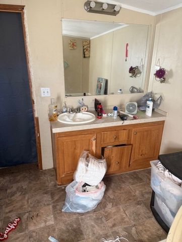 203 S Ridgeview Court, Azle, TX 76020