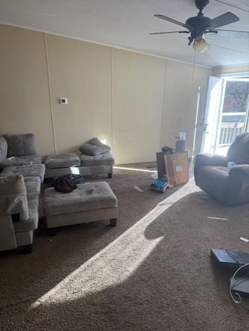 203 S Ridgeview Court, Azle, TX 76020