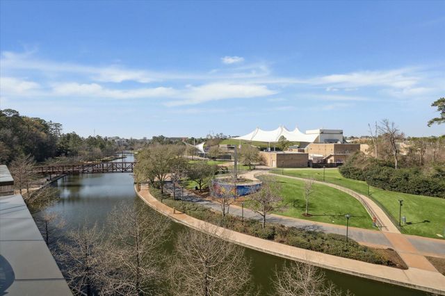 1 Riva Row 1117, The Woodlands, TX 77380