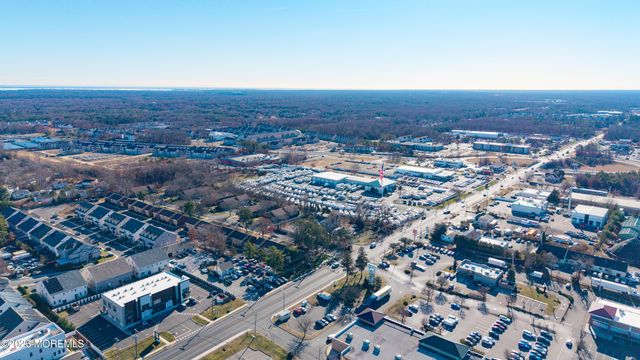 1339 River Avenue, Lakewood, NJ 08701