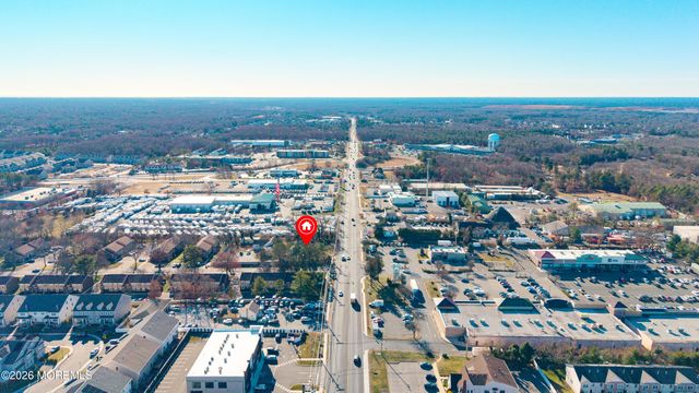 1339 River Avenue, Lakewood, NJ 08701