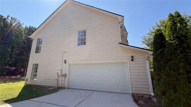 1668 Bennett Drive, Mcdonough, GA 30253