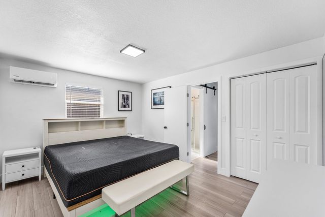 1545 NE 32nd Street 2, Oakland Park, FL 33334